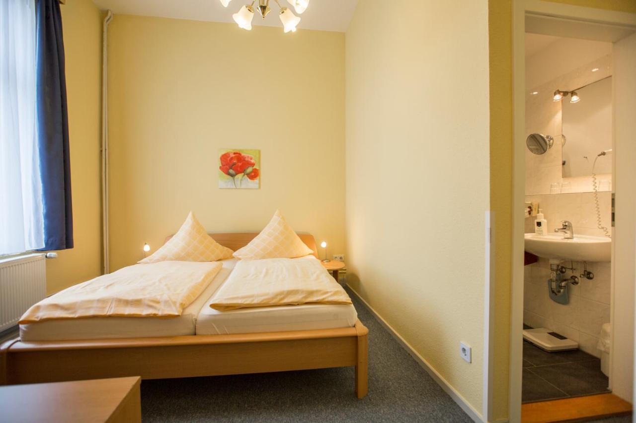 Hotel Graf Waldersee Borkum Exteriör bild