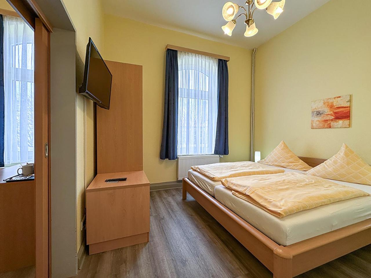 Hotel Graf Waldersee Borkum Exteriör bild