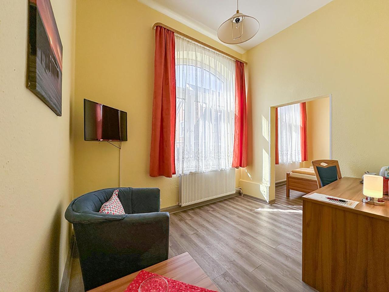 Hotel Graf Waldersee Borkum Exteriör bild