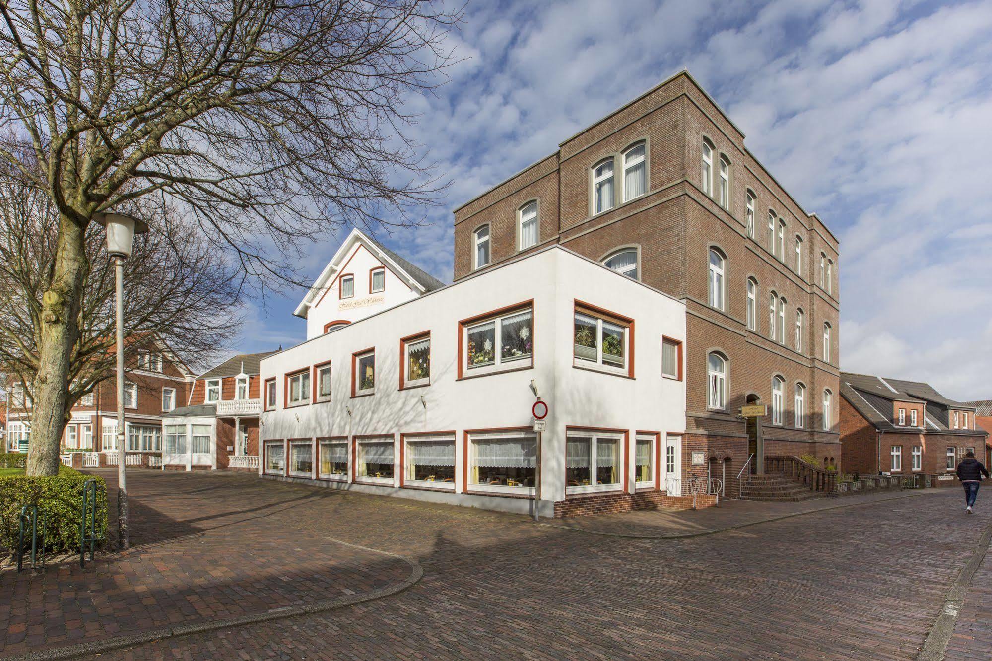 Hotel Graf Waldersee Borkum Exteriör bild